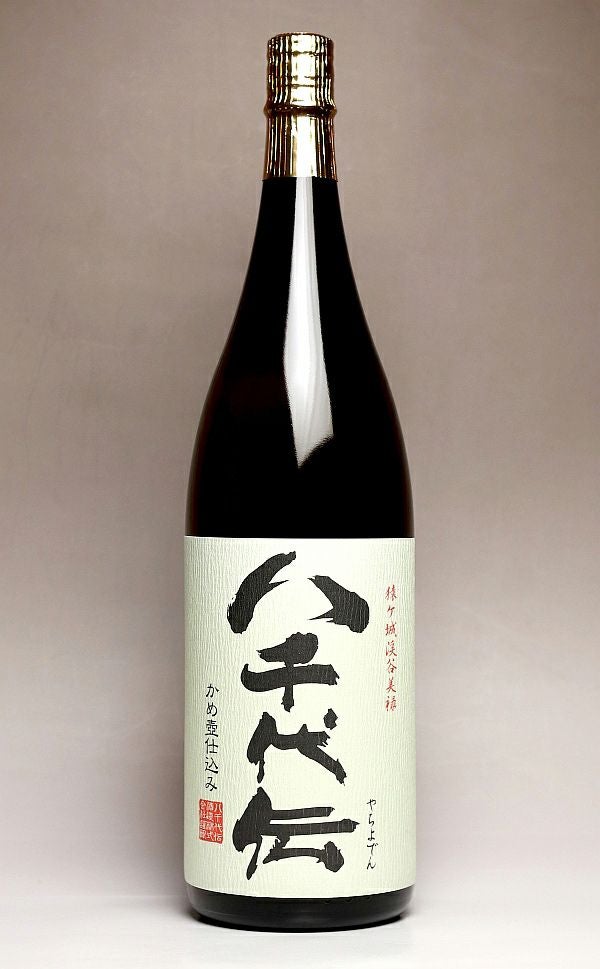 八千代伝（やちよでん） 白麹 25度1800ml 【八千代伝酒造】《芋焼酎
