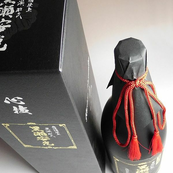 黒瀬安光(くろせやすみつ)28度1800ml 【鹿児島酒造】《芋焼酎