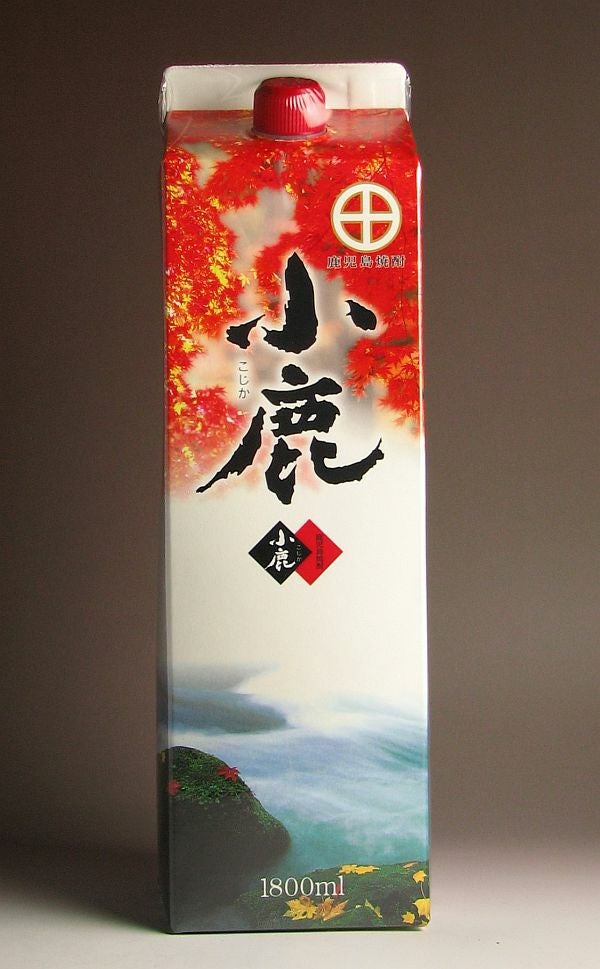 黒霧島(くろきりしま)25度1800ml 紙パック【霧島酒造】《芋焼酎