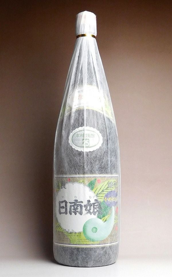 日南娘（ひなむすめ）25度1800ml 【宮田本店】いも焼酎 ,| 焼酎のひご