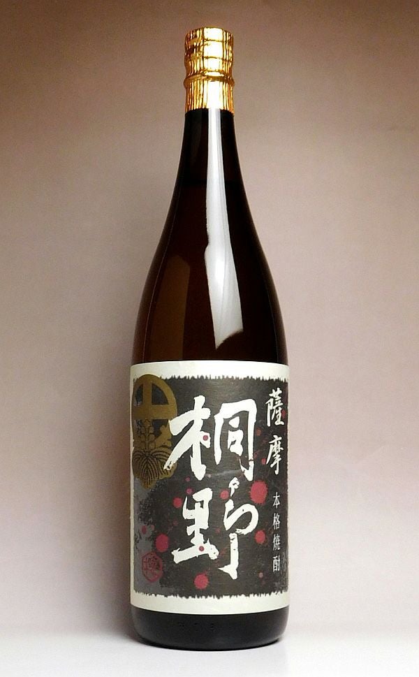 桐野 黒麹 25度1800ml 【中俣】芋焼酎 ,| 焼酎のひご屋 本店