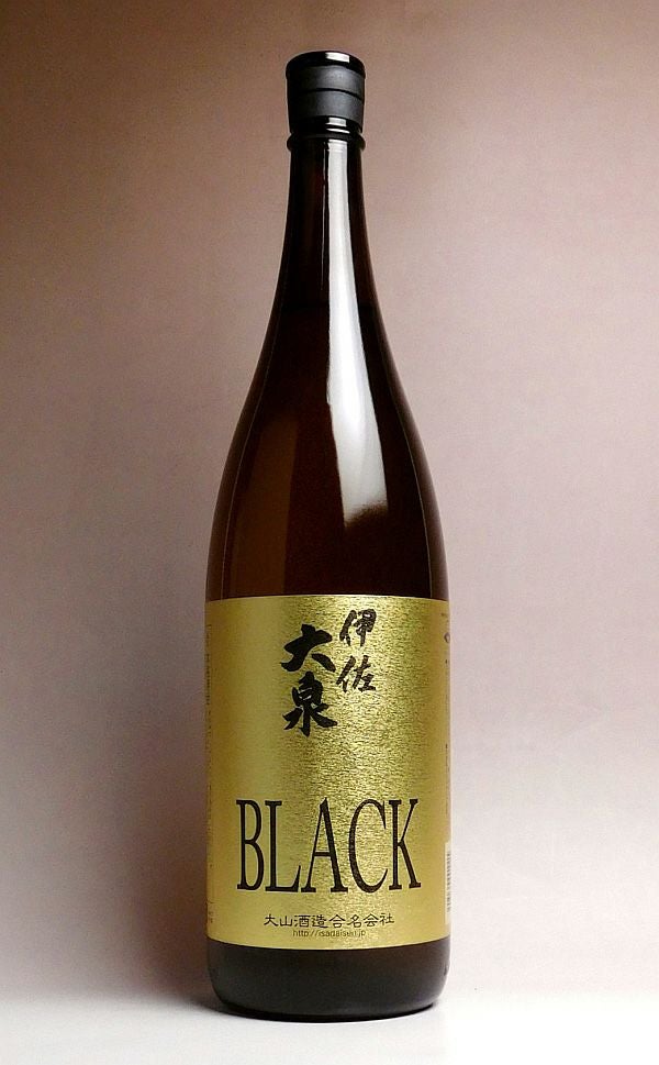 伊佐大泉 BLACK 25度1800ml 【大山酒造】《芋焼酎》 ブラック ,| 焼酎