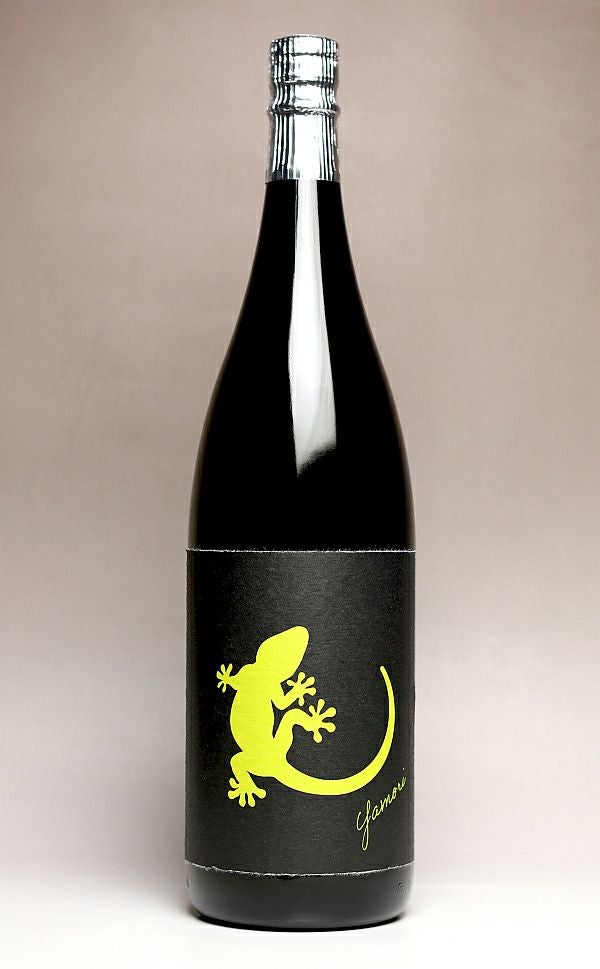 Yamori 赤 25度1800ml 【南国酒造】《芋焼酎》ヤモリ ,| 焼酎のひご屋 本店